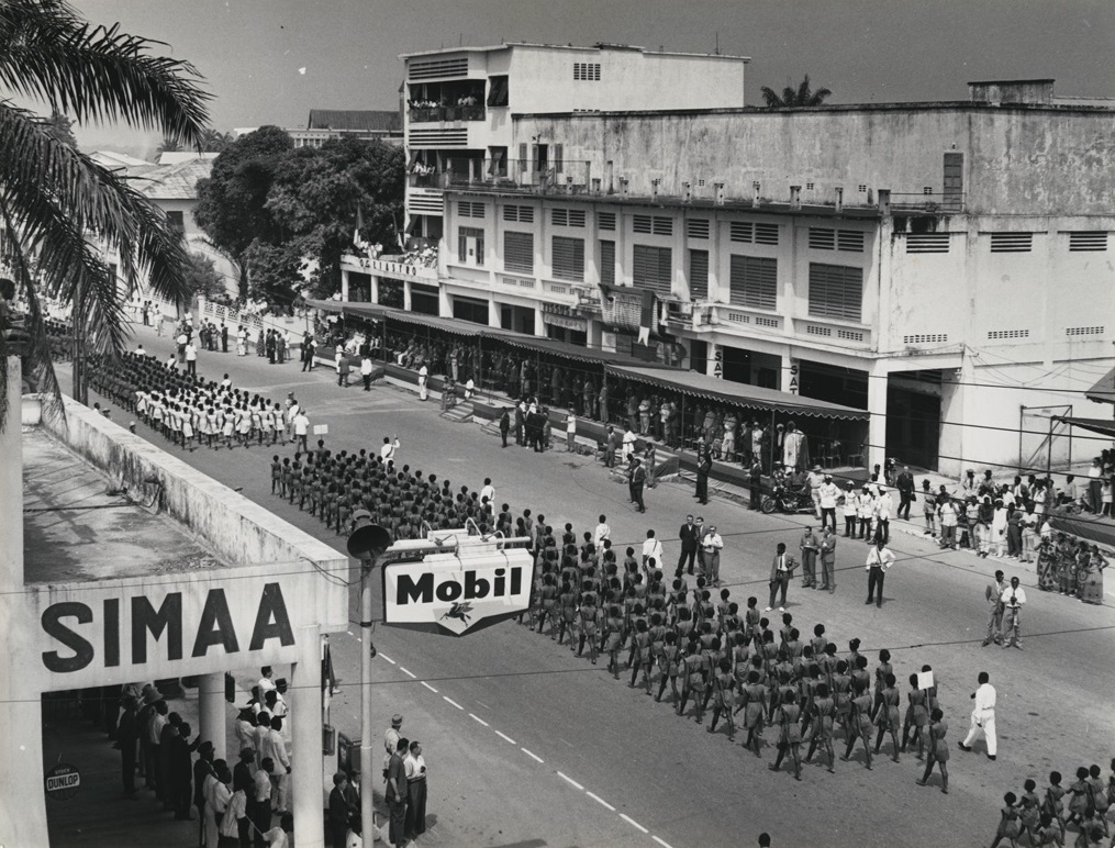 Cameroon — independence monument context